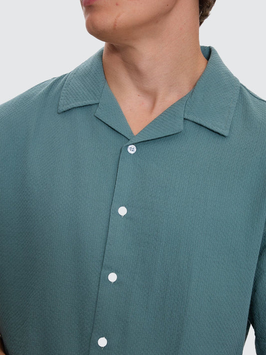 Walks of Life Bowling Shirt - Chinois Green